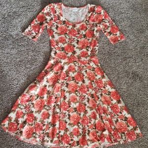 Nicole dress